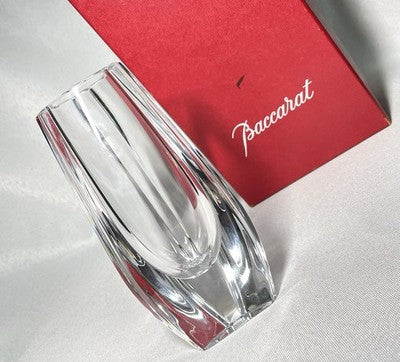 Auth [Beautiful] Baccarat Bouton d'Or Flower Base Crystal Vase +Box Gift