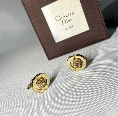 Auth [Beautiful] Dior CD & mesh Design & Oval vintage Cufflinks Gold +Box Gift