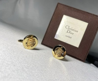 Auth [Beautiful] Dior CD & mesh Design & Oval vintage Cufflinks Gold +Box Gift