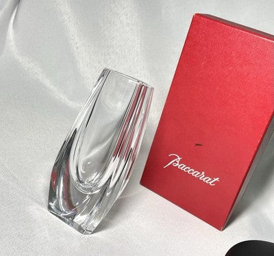 Auth [Beautiful] Baccarat Bouton d'Or Flower Base Crystal Vase +Box Gift