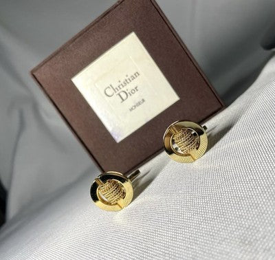 Auth [Beautiful] Dior CD & mesh Design & Oval vintage Cufflinks Gold +Box Gift