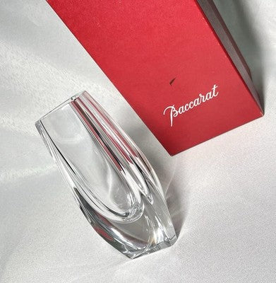 Auth [Beautiful] Baccarat Bouton d'Or Flower Base Crystal Vase +Box Gift