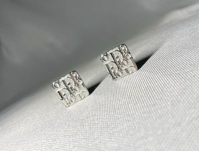 Auth [Beautiful] Christian Dior Trotter Logo Design clip on Earrings unisex Gift