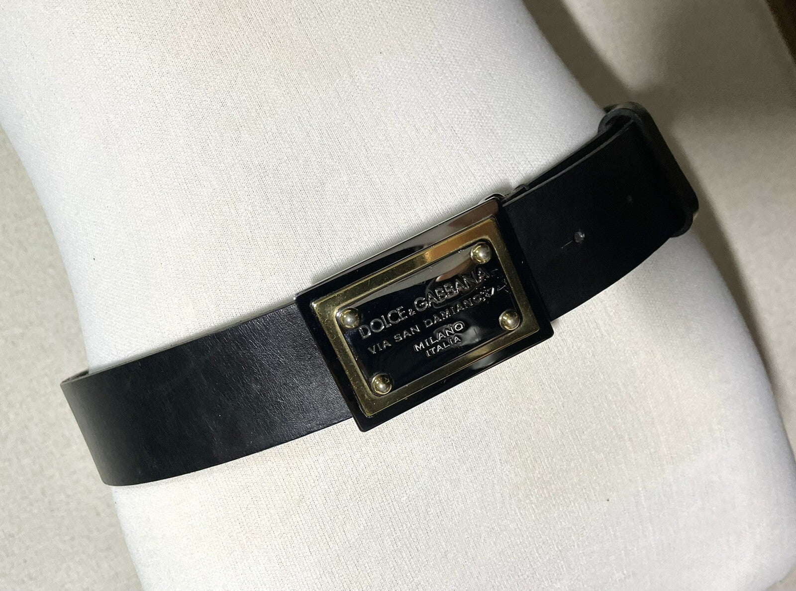 8037489