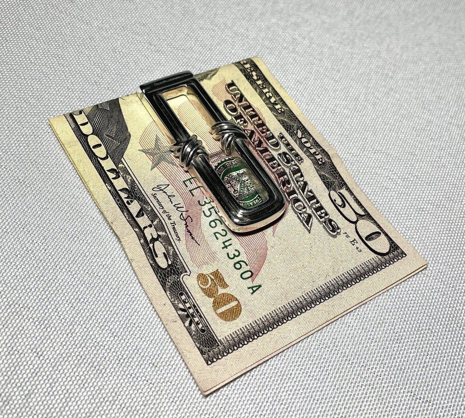 8036185