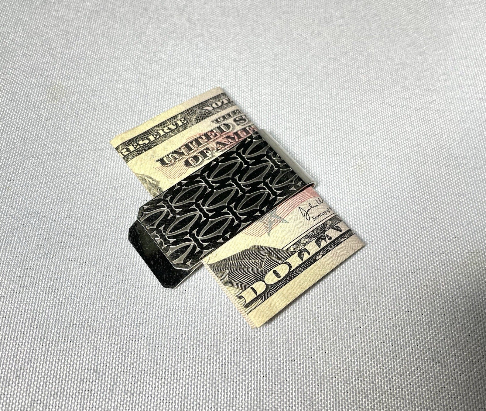 8035322