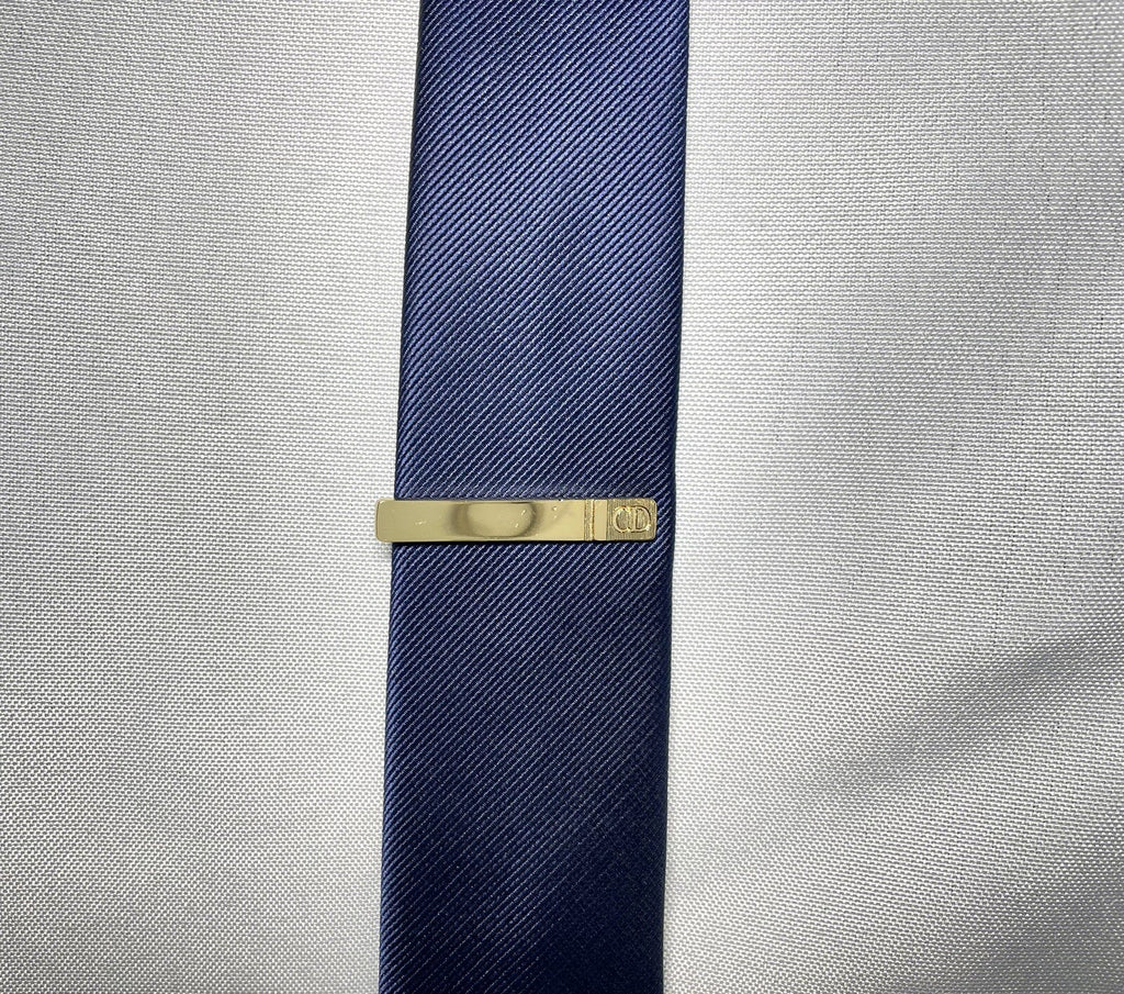 8037557