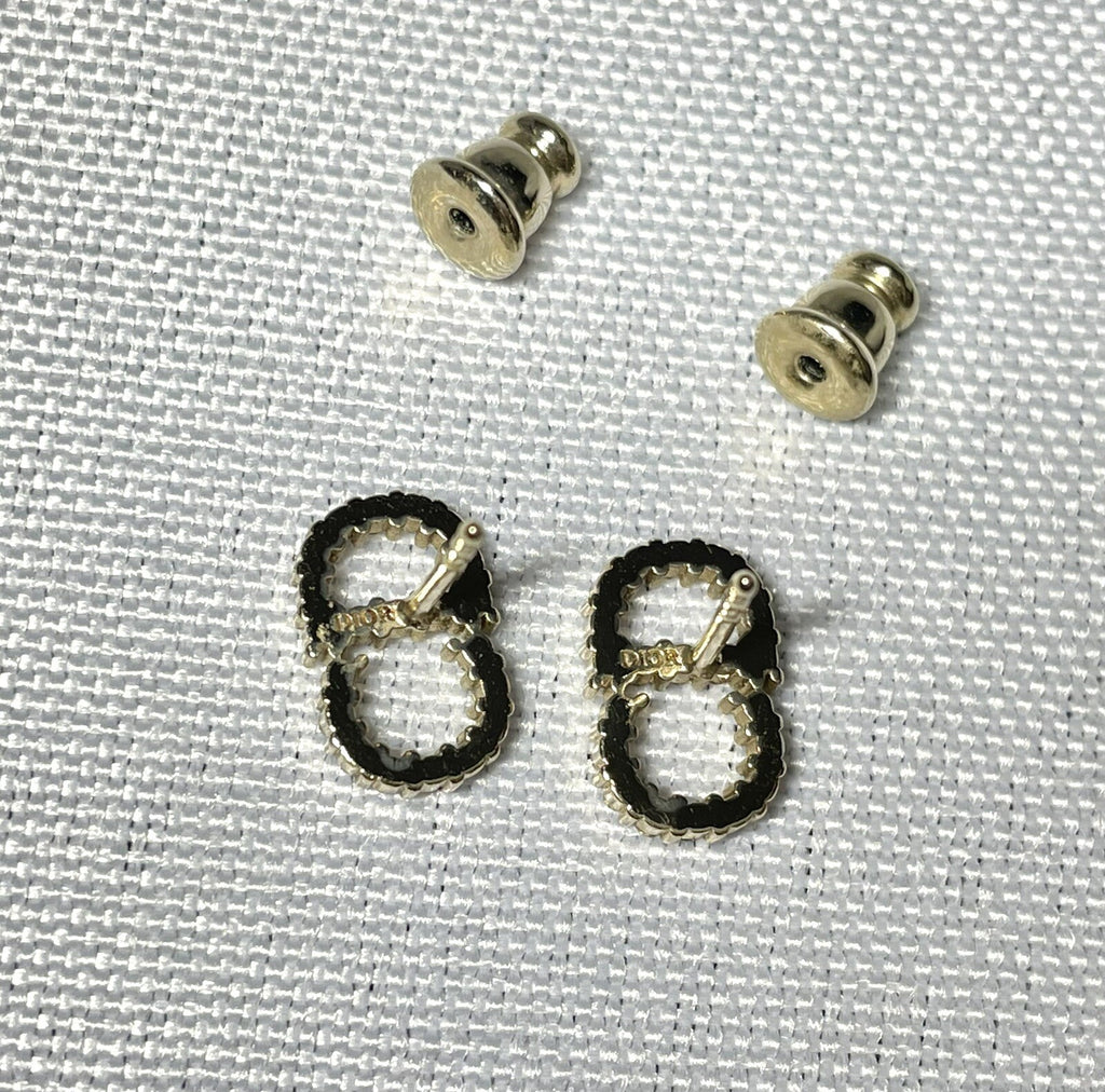 8035137