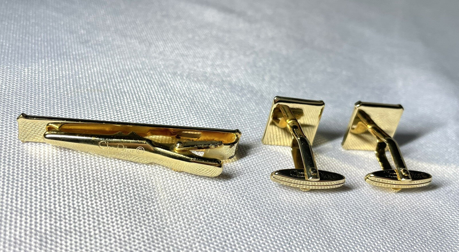 8036613