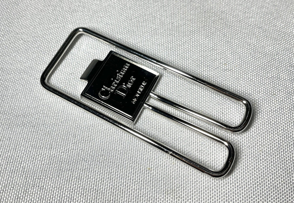 8037500