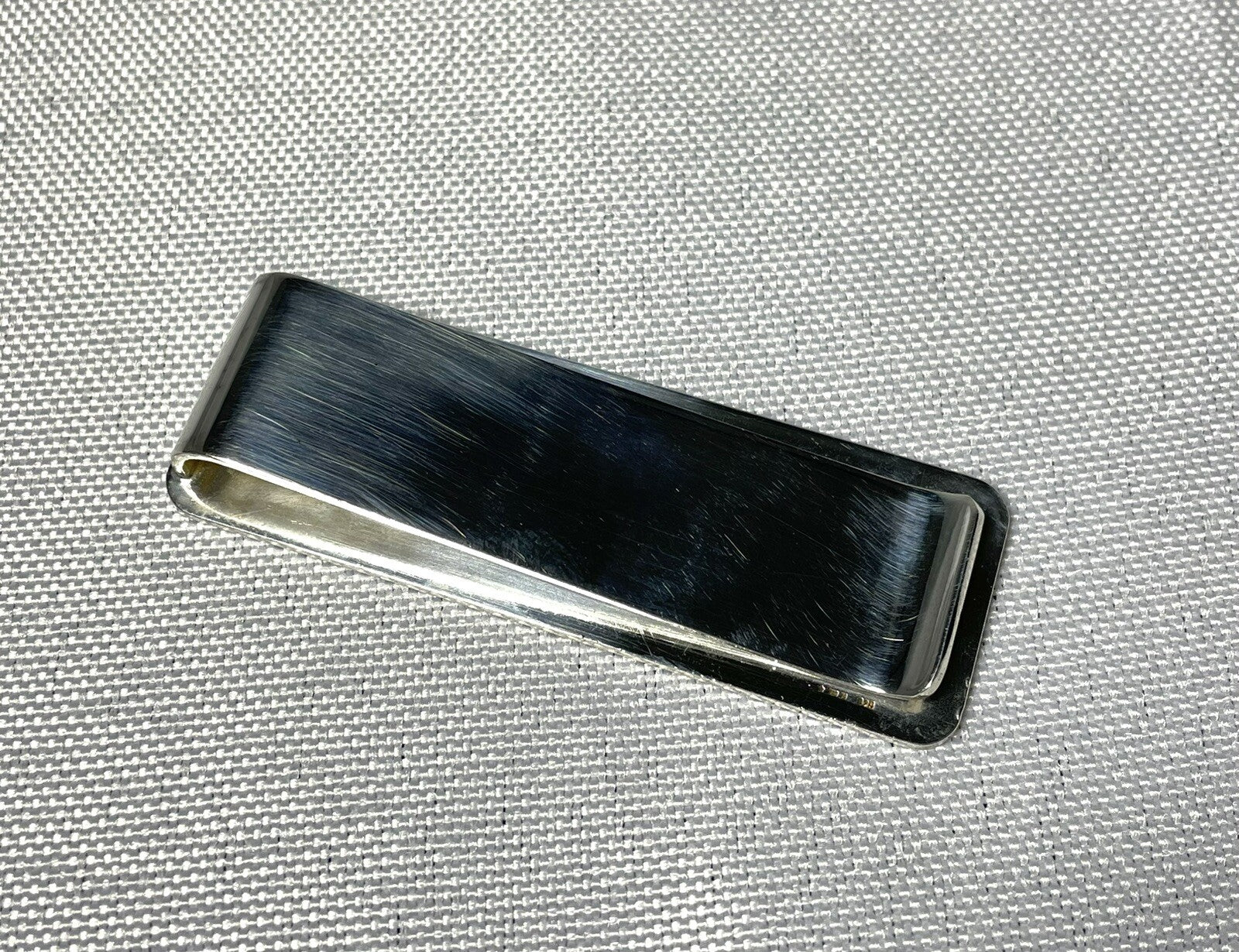 8037555