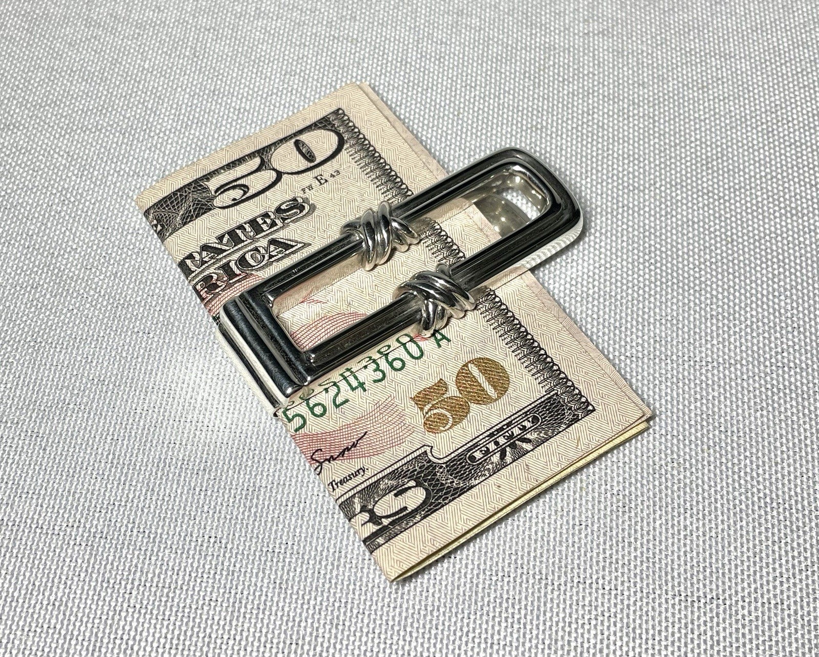 8036185