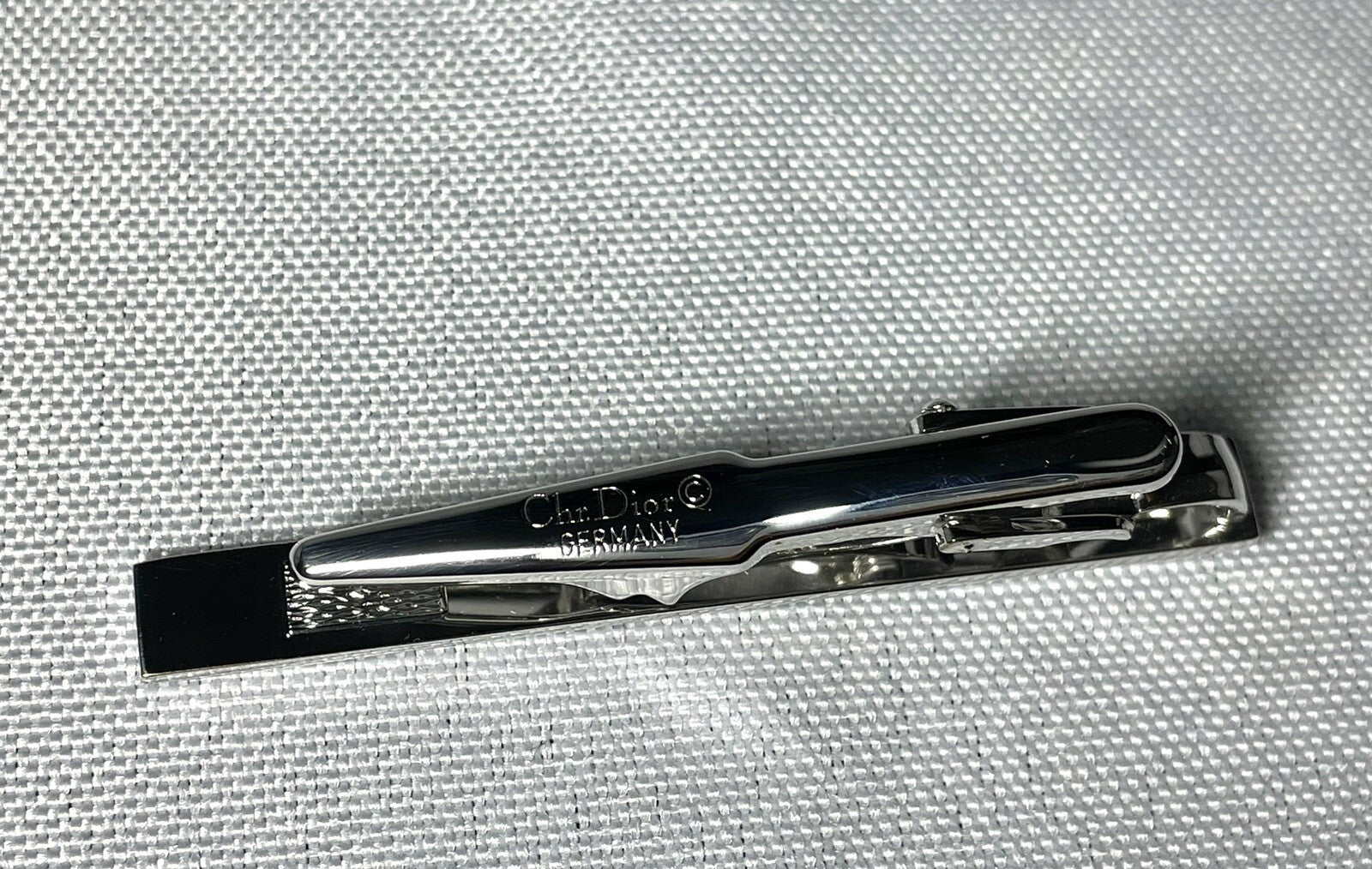 8036602