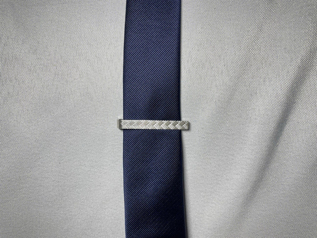 8036128