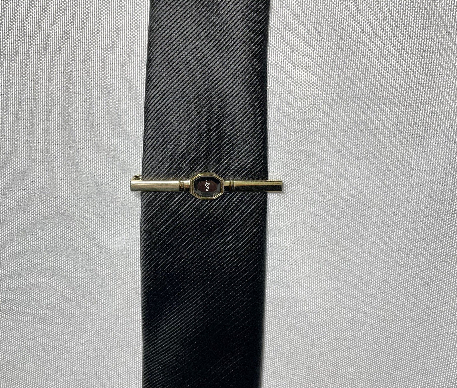 8037554