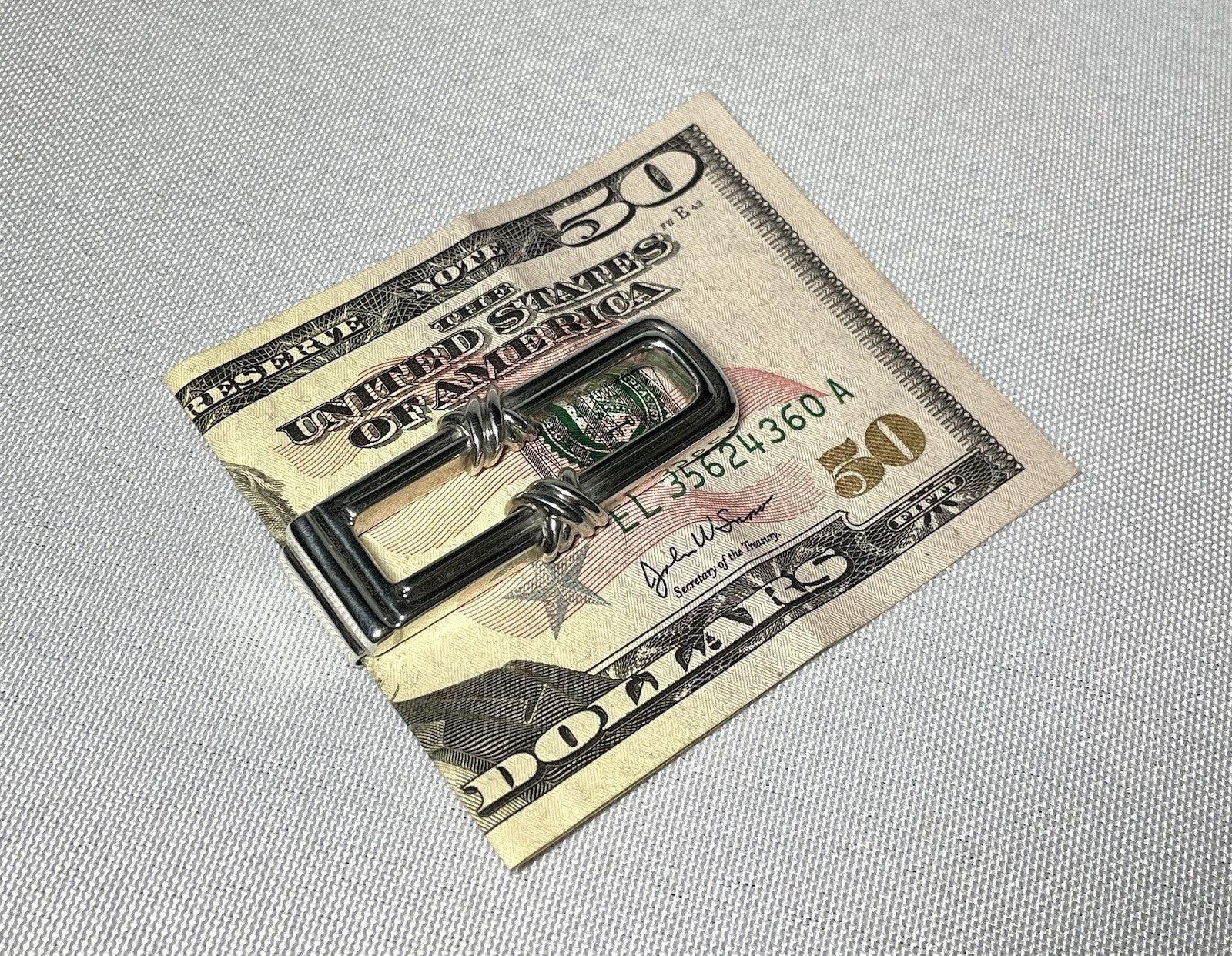 8036185