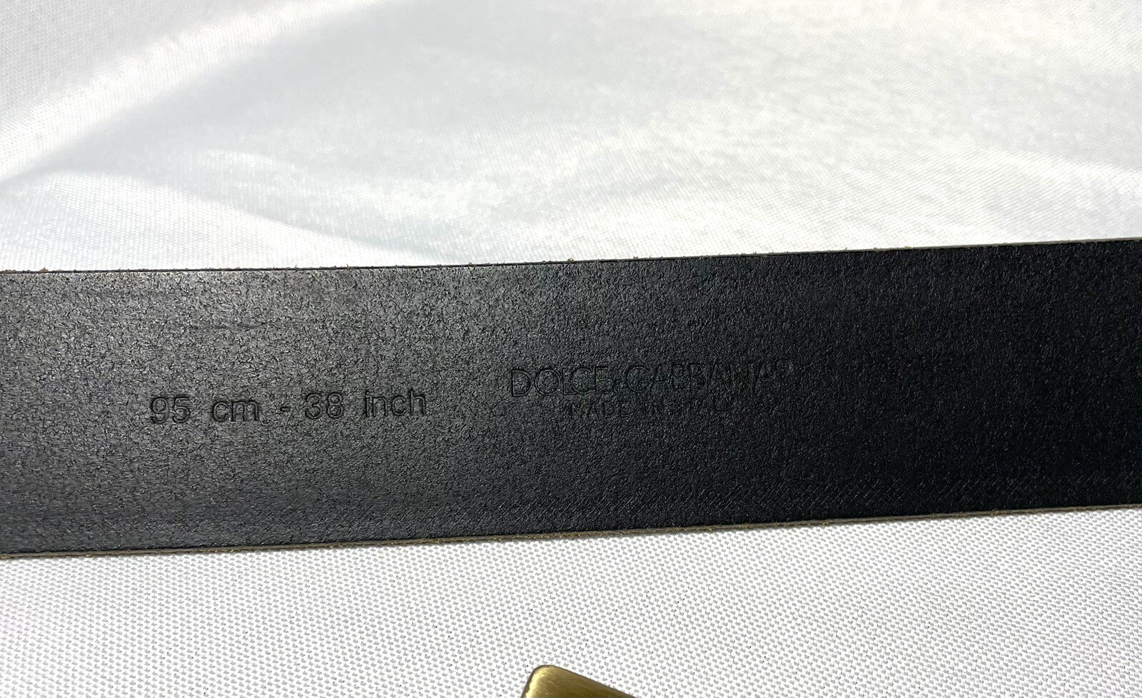 8037605