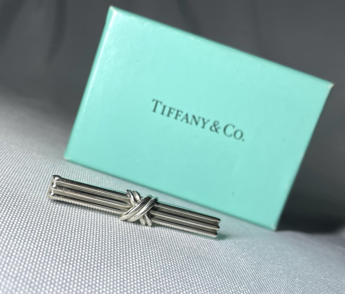 Auth Rare Tiffany Signature Cross & Stripe Vintage tie clip pin bar silver SV925