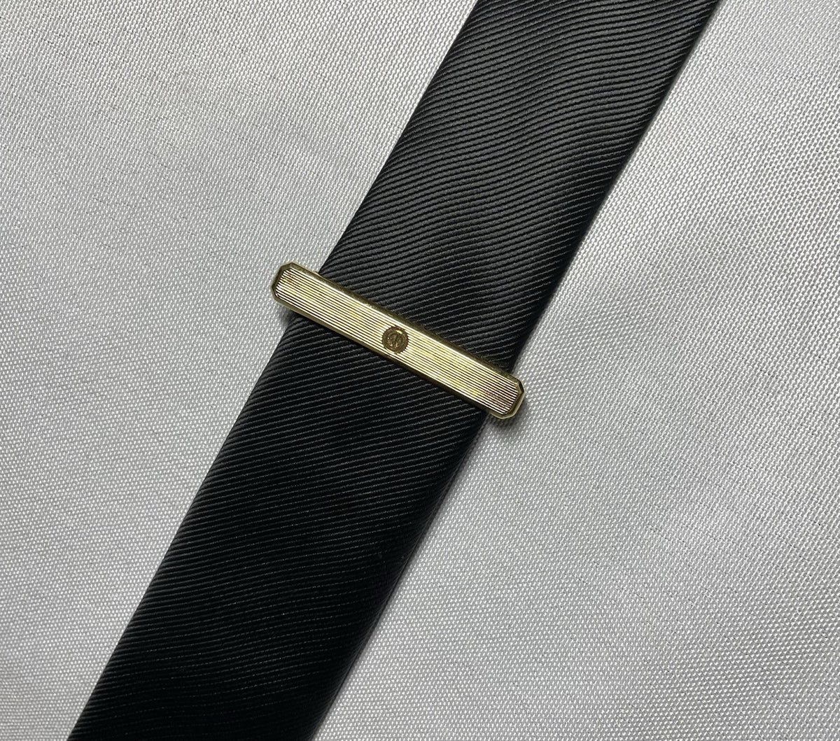 Auth Rare Dior CD Logo Stripe line Design Vintage Tie Clip Gold Bar pin Business