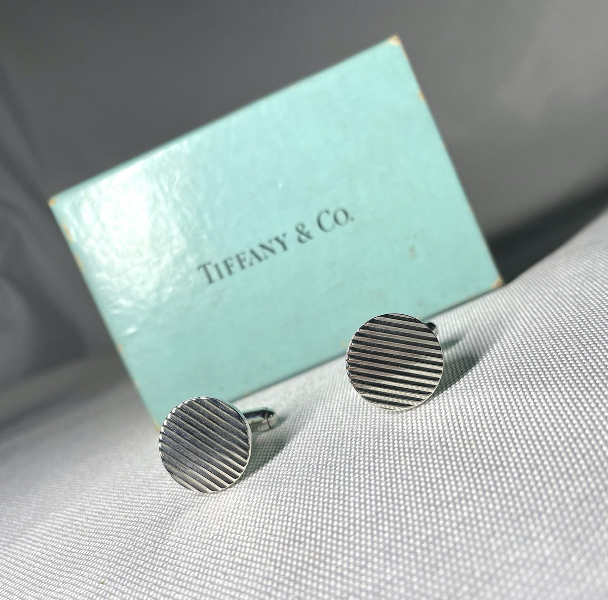 Auth [Beautiful] Tiffany Stripe Line Sterling Silver925 Vintage Cufflinks +Box