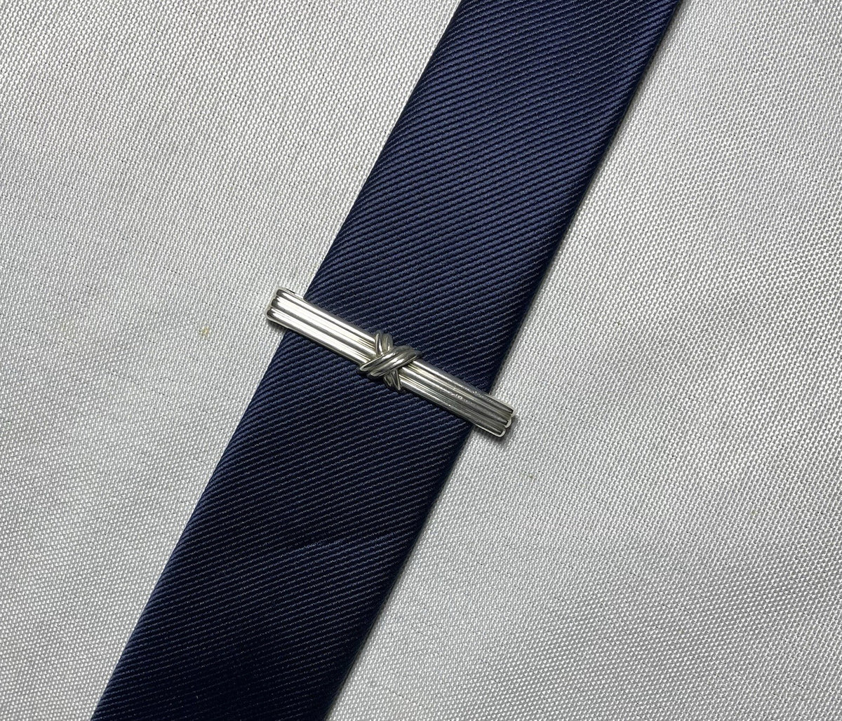Auth Rare Tiffany Signature Cross & Stripe Vintage tie clip pin bar silver SV925
