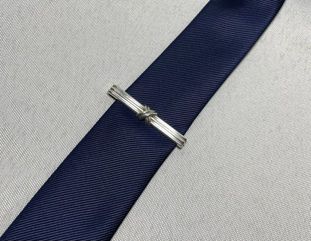 Auth Rare Tiffany Signature Cross & Stripe Vintage tie clip pin bar silver SV925