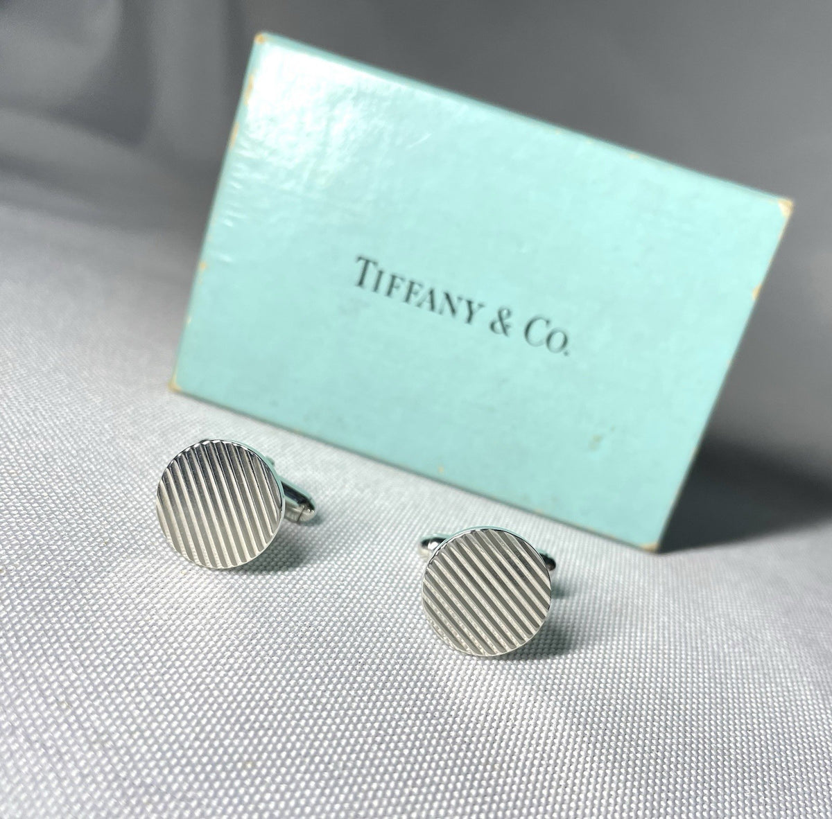 Auth [Beautiful] Tiffany Stripe Line Sterling Silver925 Vintage Cufflinks +Box