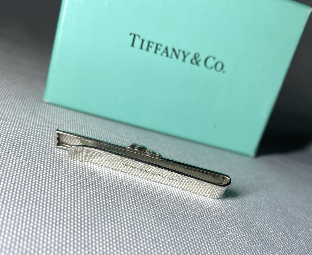Auth Rare Tiffany Signature Cross & Stripe Vintage tie clip pin bar silver SV925