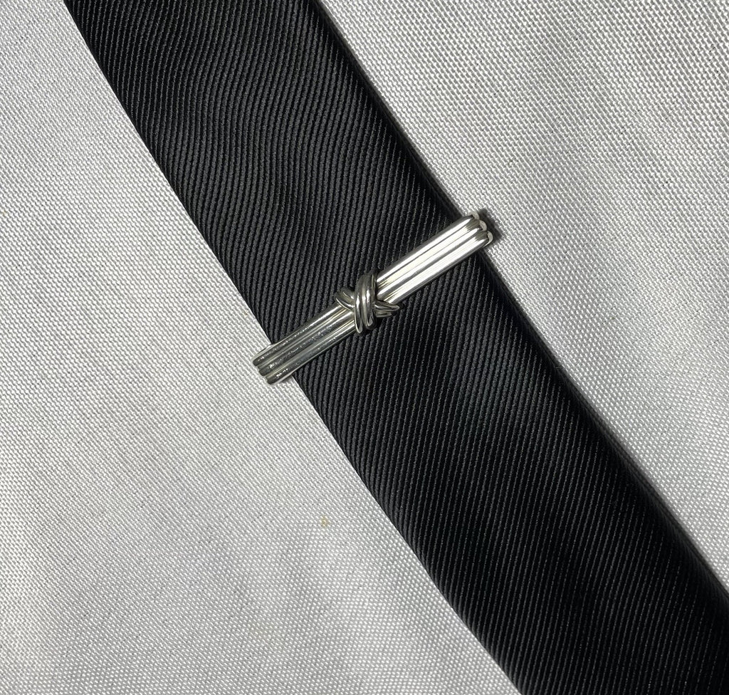 Auth Rare Tiffany Signature Cross & Stripe Vintage tie clip pin bar silver SV925