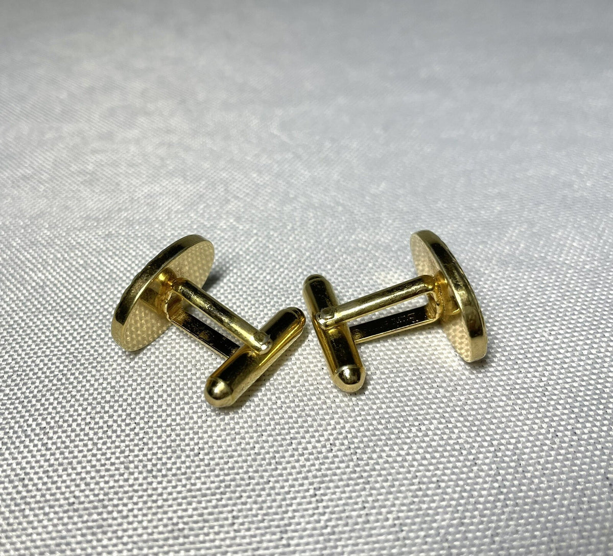 Auth Burberry Cufflinks Tie Clip Set Check & Leaf Design Gold pin Bar