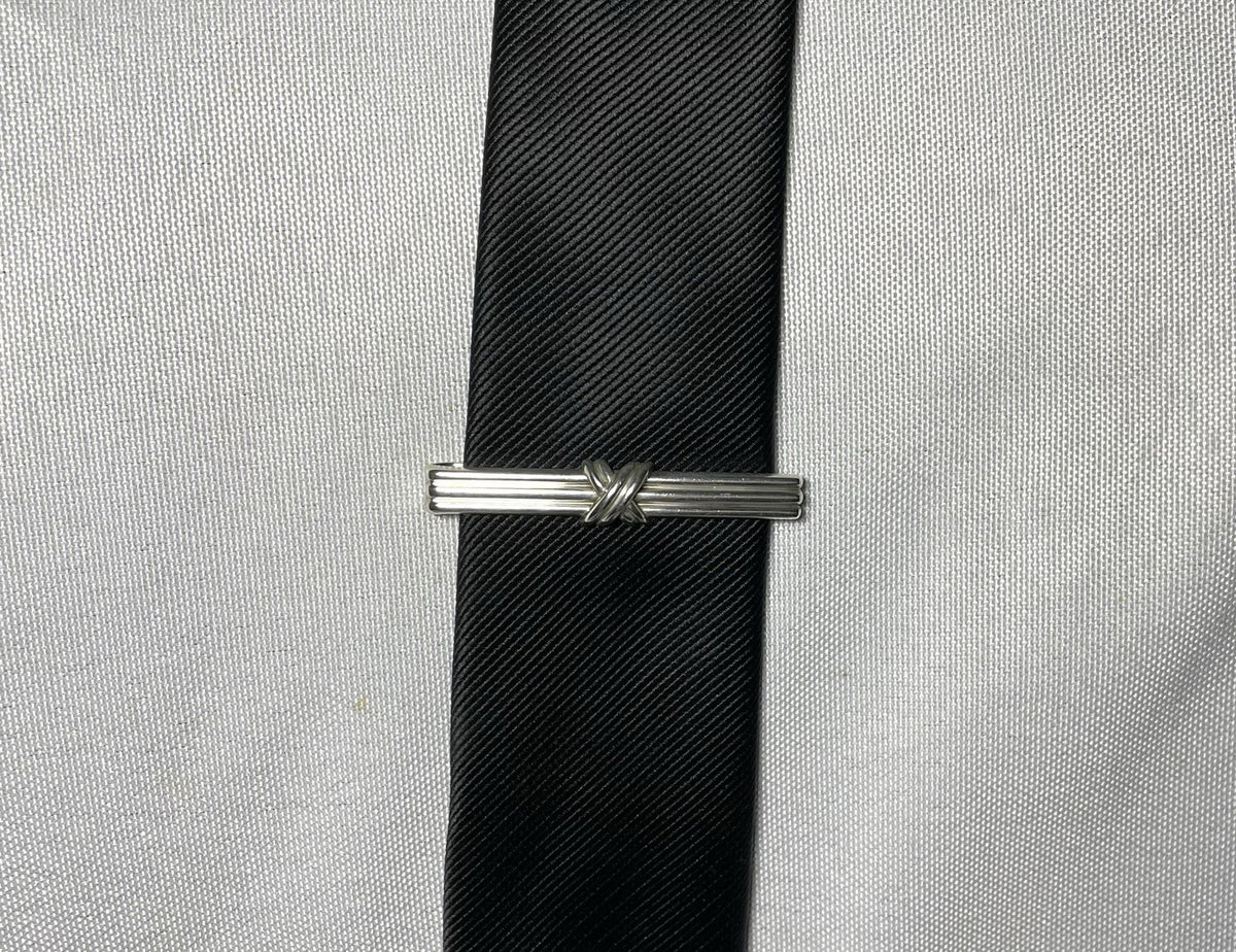 Auth Rare Tiffany Signature Cross & Stripe Vintage tie clip pin bar silver SV925