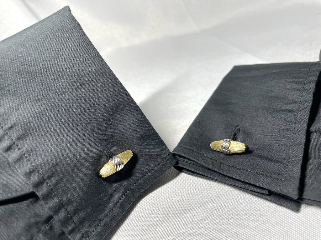 Auth Burberry Cufflinks elliptical shape Design Side black stone Gold