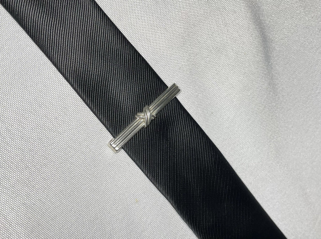 Auth Rare Tiffany Signature Cross & Stripe Vintage tie clip pin bar silver SV925