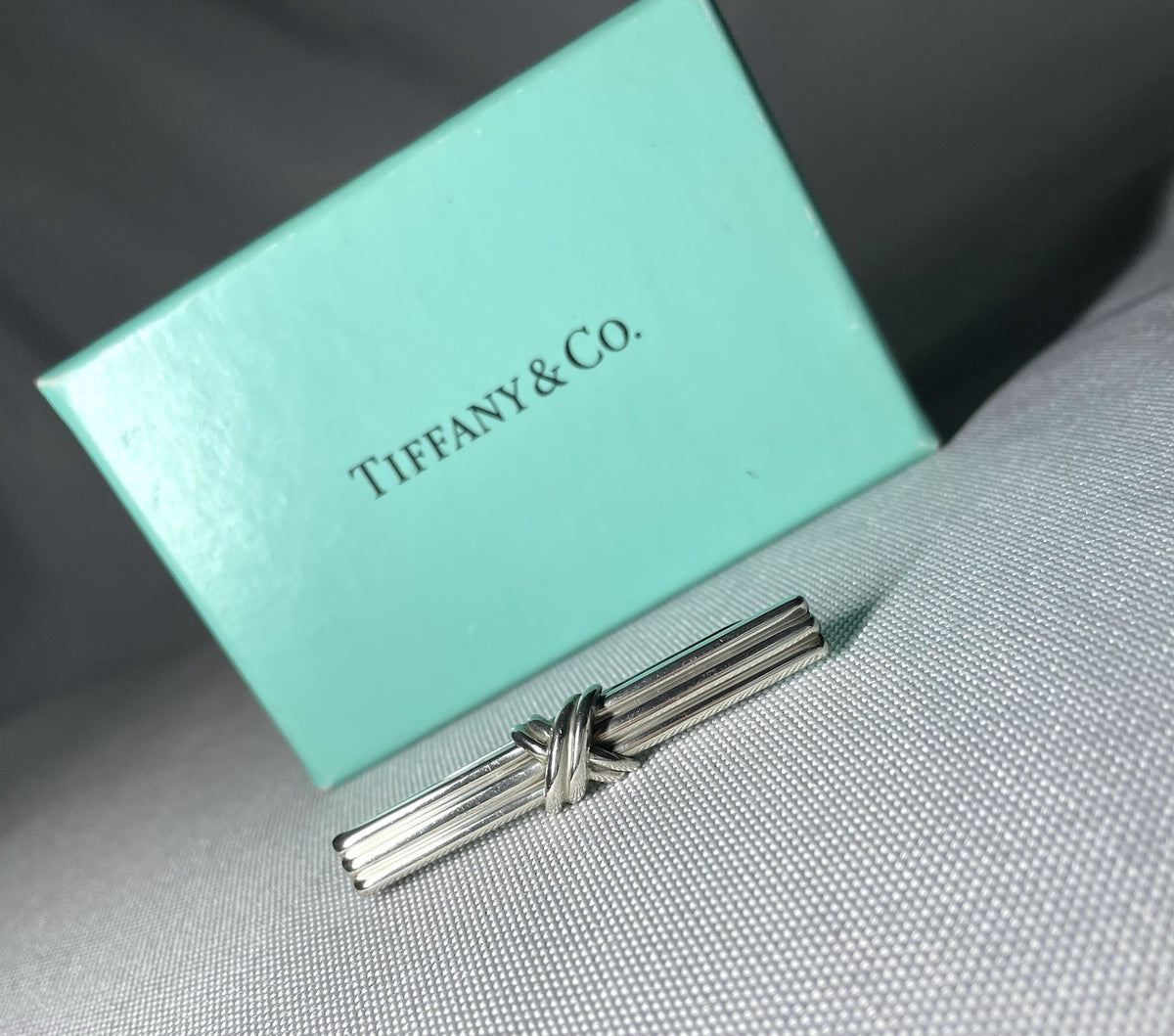 Auth Rare Tiffany Signature Cross & Stripe Vintage tie clip pin bar silver SV925
