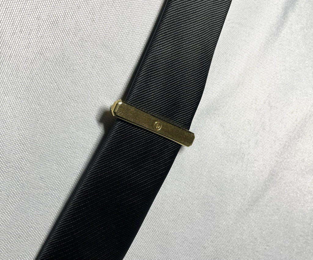 Auth Rare Dior CD Logo Stripe line Design Vintage Tie Clip Gold Bar pin Business