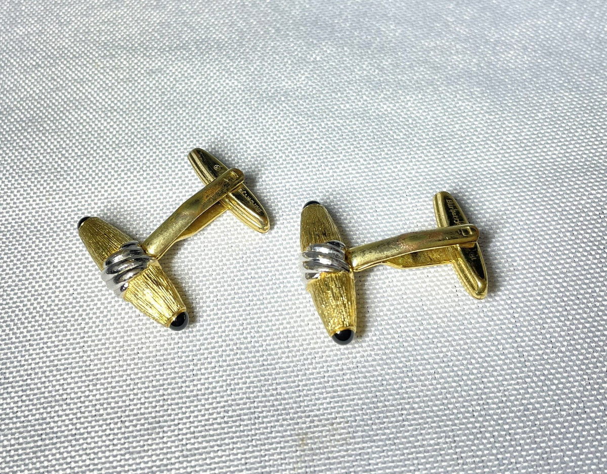 Auth Burberry Cufflinks elliptical shape Design Side black stone Gold