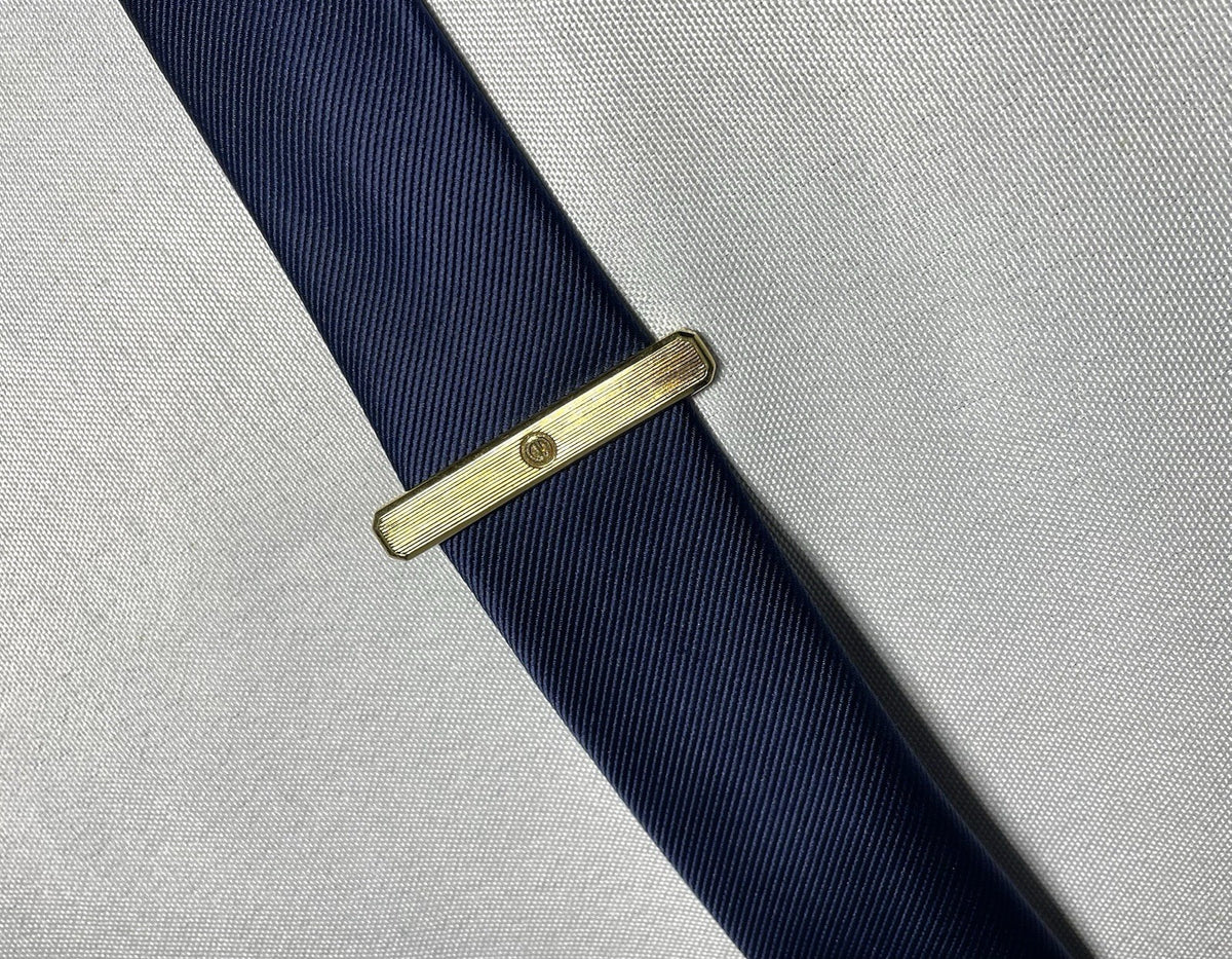 Auth Rare Dior CD Logo Stripe line Design Vintage Tie Clip Gold Bar pin Business